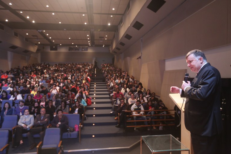 Marcos da Costa, presidente da OAB SP, durante palestra " Advocacia e Cidadania" na UNINOVE